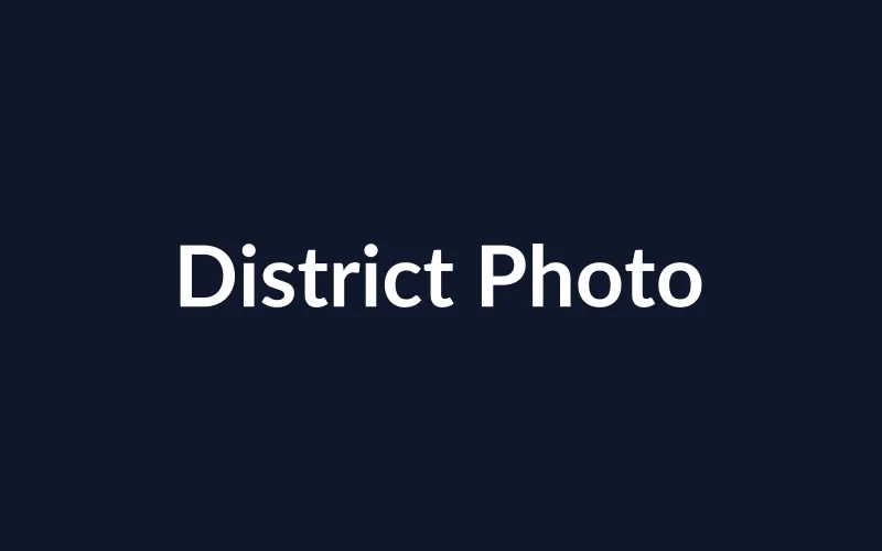 https://placehold.co/800x500/0f172a/ffffff?text=District%20Photo