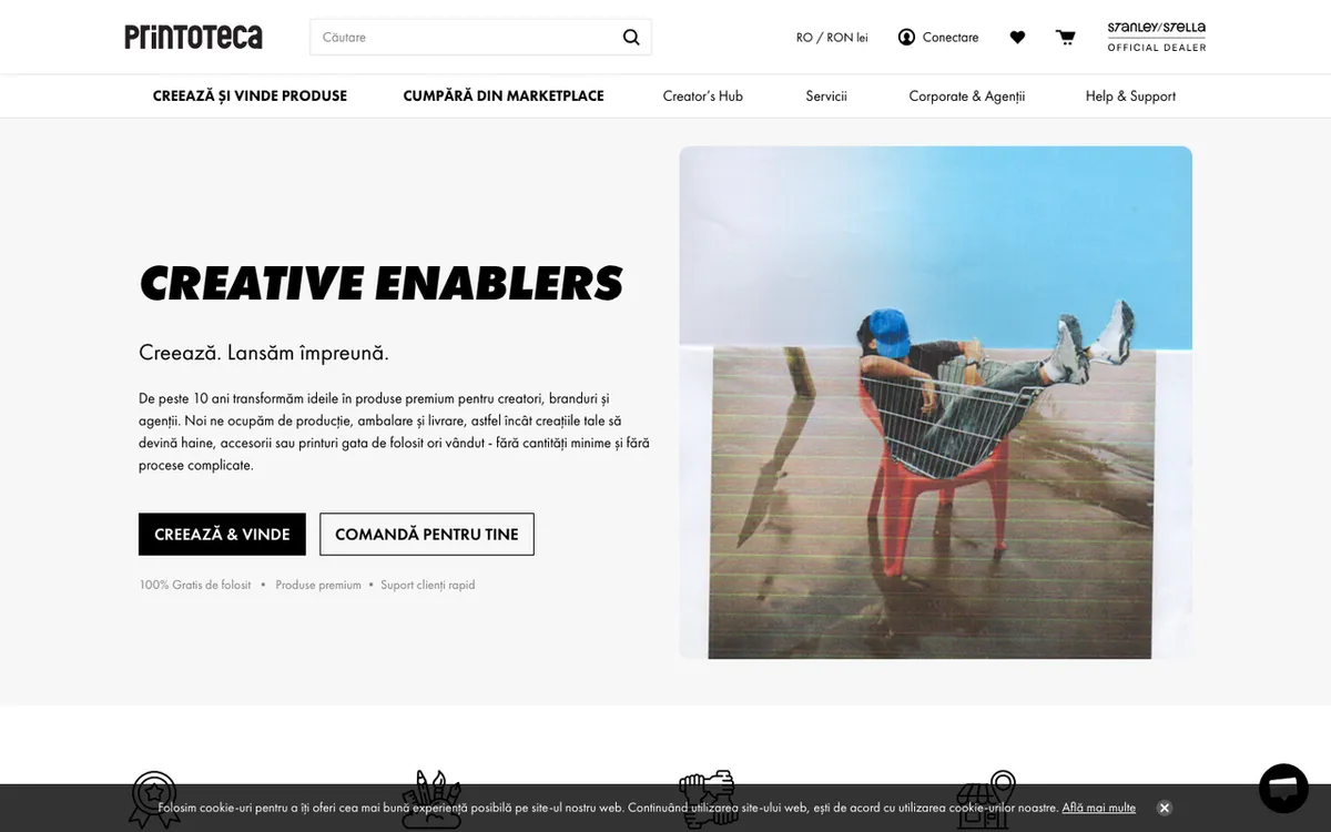 Printoteca homepage. EU sustainable print-on-demand platform handling production, packaging and delivery.