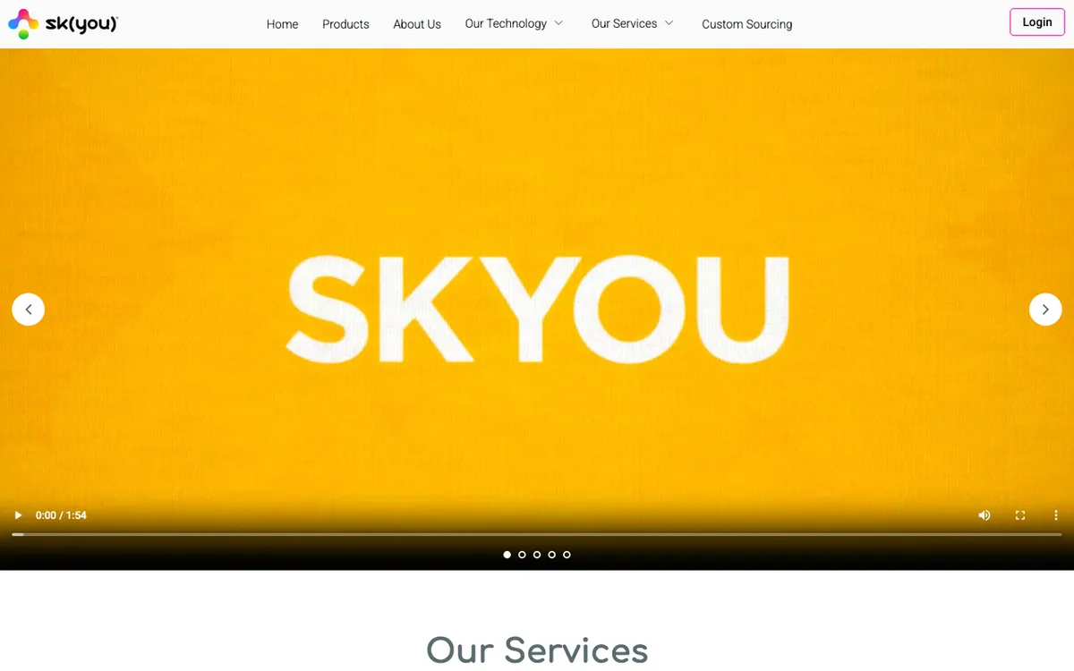 SKYOU homepage. 360-degree cut-and-sew print-on-demand platform with a 3D design tool for apparel and accessories.